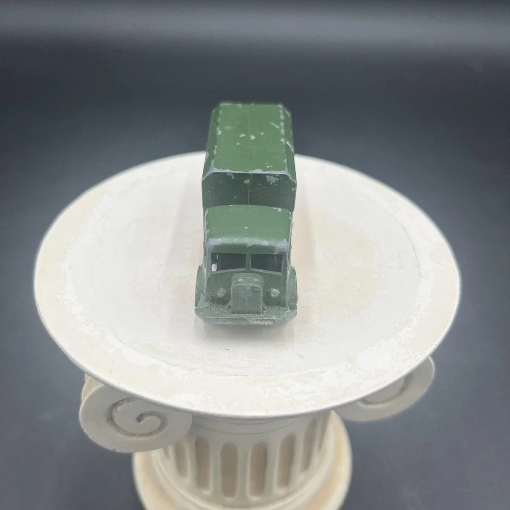 Vintage Matchbox No.62 AEC General Service Lorry